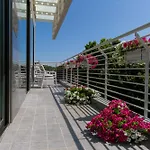 The One - Designed For Adults - Pet Lovers Hotel