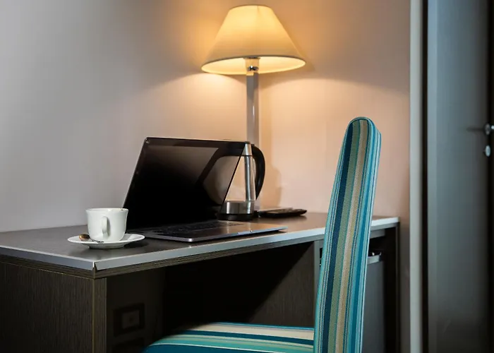 The One - Designed For Adults - Pet Lovers Отель 4*