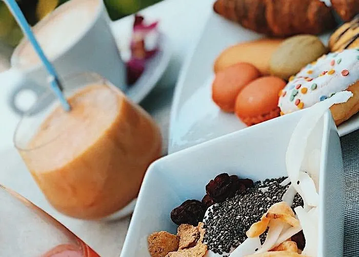 Отель The One - Designed For Adults - Pet Lovers