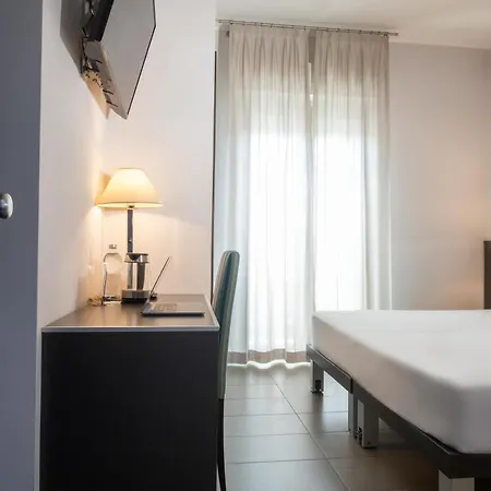 The One - Designed For Adults - Pet Lovers 里乔内