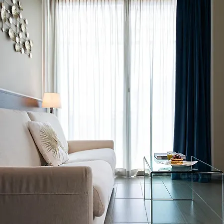 The One - Designed For Adults - Pet Lovers Hotel Riccione