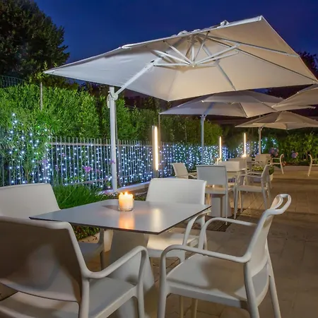 The One - Designed For Adults - Pet Lovers 酒店 里乔内