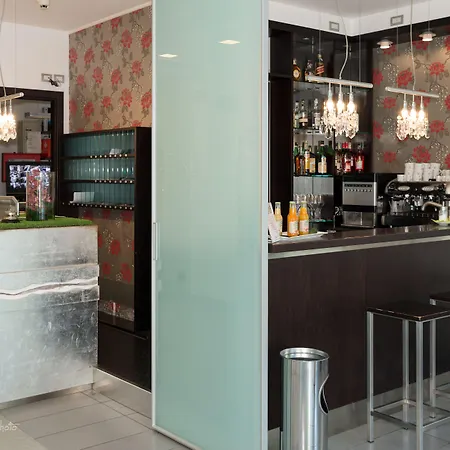 The One - Designed For Adults - Pet Lovers 4* 里乔内