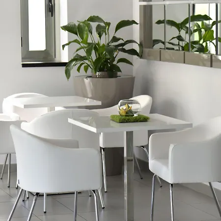 The One - Designed For Adults - Pet Lovers 4* Riccione