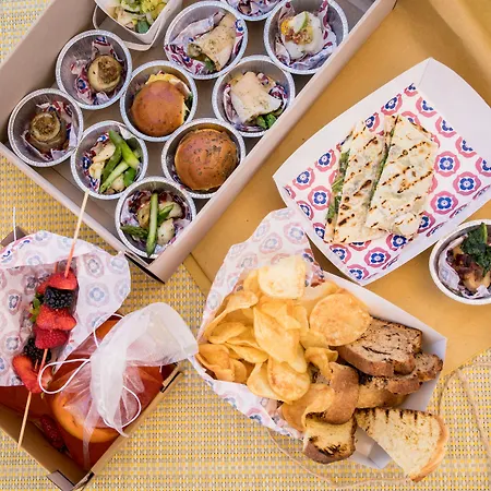 The One - Designed For Adults - Pet Lovers 4* 里乔内