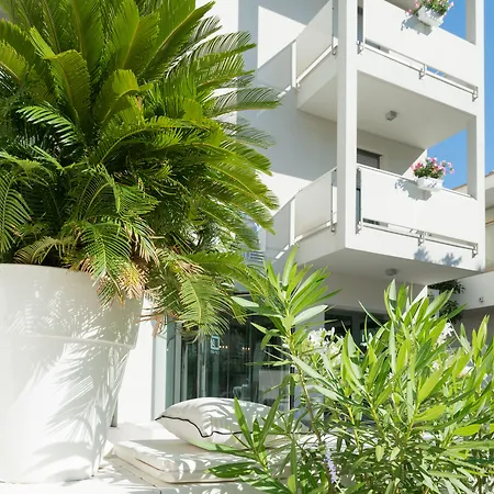 The One - Designed For Adults - Pet Lovers 酒店 4*