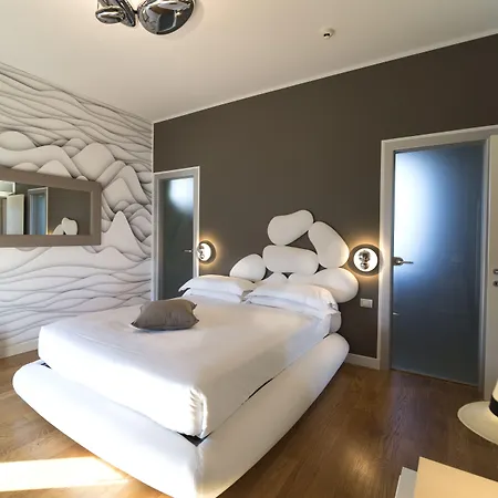 The One - Designed For Adults - Pet Lovers 4* Riccione