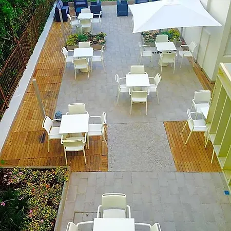 The One - Designed For Adults - Pet Lovers 4* Riccione