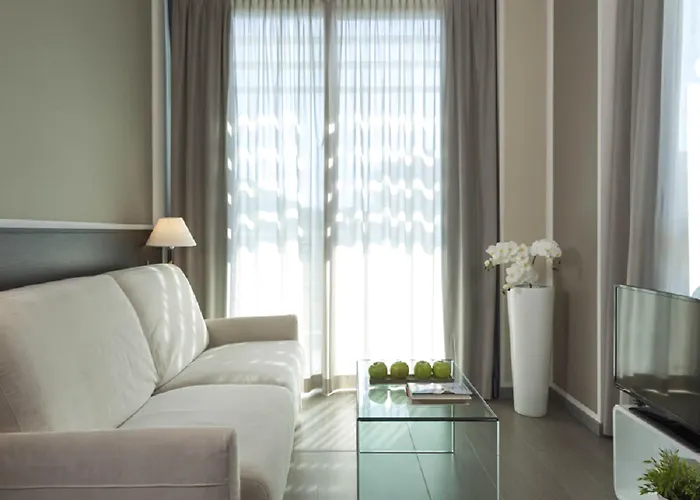 Hotel The One - Designed For Adults - Pet Lovers Riccione