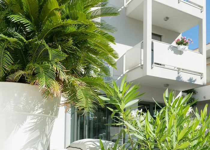 The One - Designed For Adults - Pet Lovers Hotel 4*