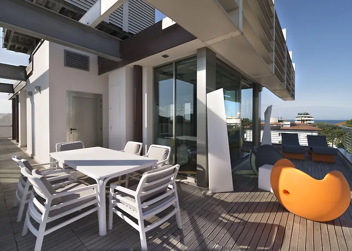 The One - Designed For Adults - Pet Lovers Hotel